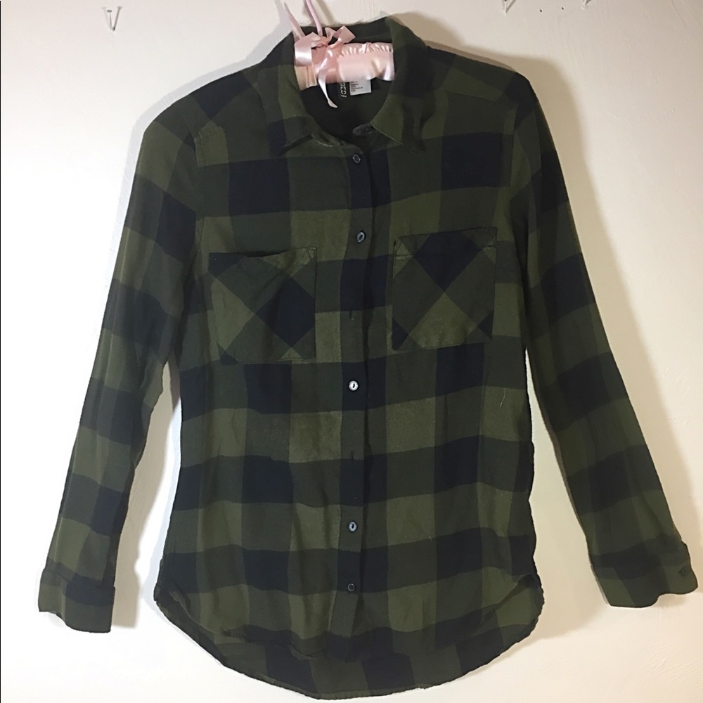 H and M plaid button down green flannel shirt.